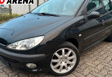Peugeot 206 97.000 km 3.490 &euro; Stockstadt a. Main 63811