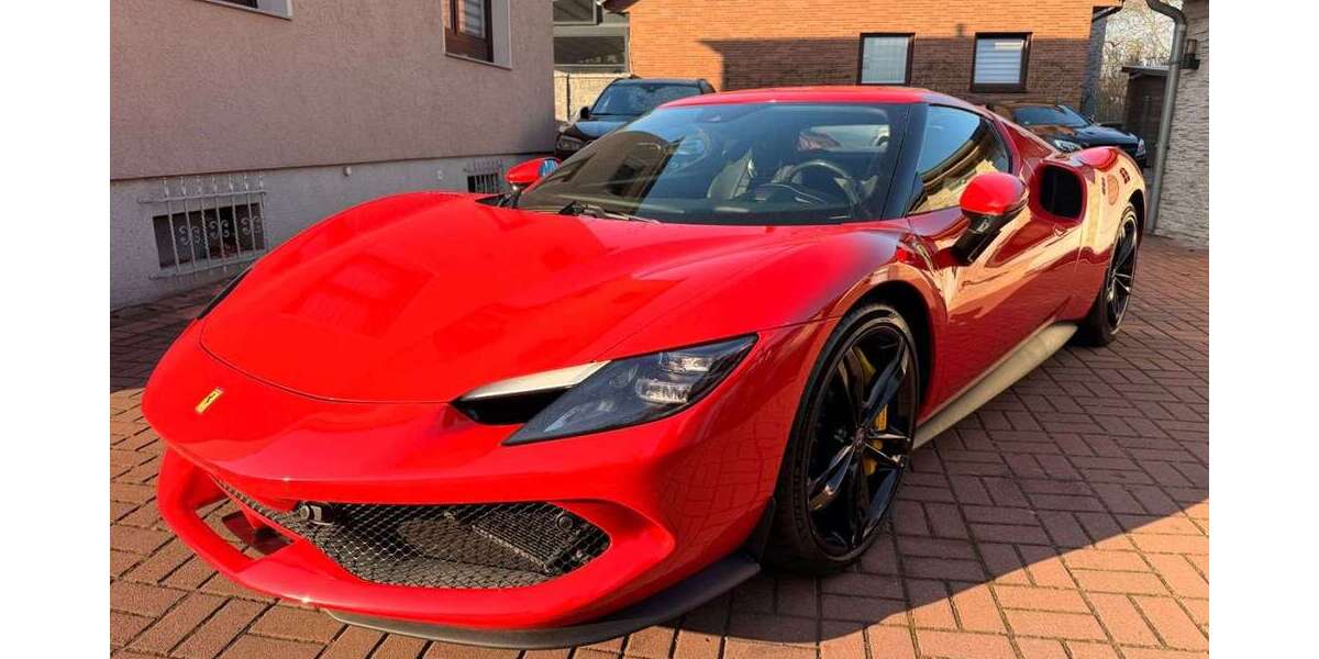 Ferrari 296 GTB 20.406 km 229.950 &euro; Berlin 12355