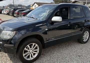 Suzuki Grand Vitara 2.0i Club Navi SHZ AHK 159.600 km 3.590 &euro; Altdorf 84032