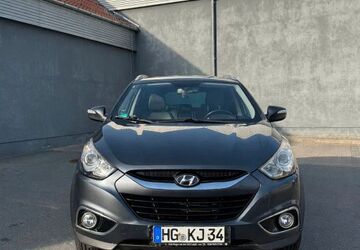 Hyundai ix35 302.000 km 4.850 &euro; Neu Anspach 61267