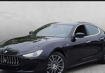 Maserati Ghibli 1.550 km 71.198 &euro; Regensburg 93059