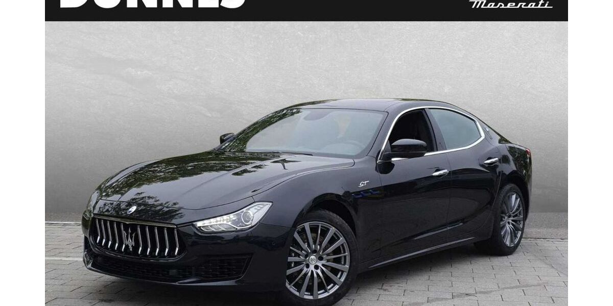 Maserati Ghibli 1.550 km 71.198 &euro; Regensburg 93059