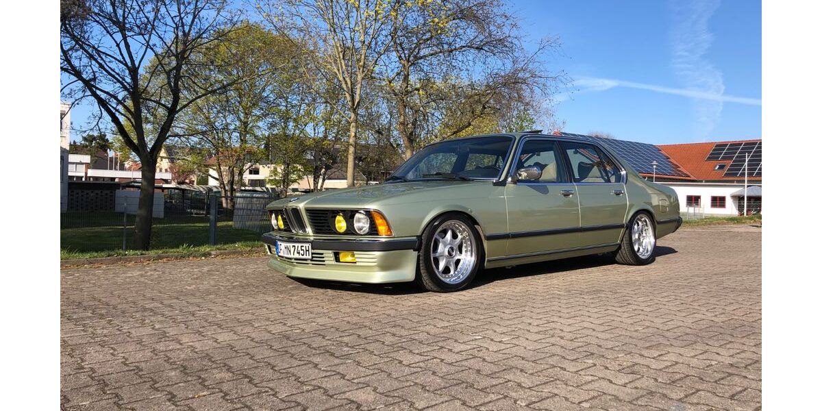 BMW 745 145.000 km 22.999 &euro; Hainburg 63512