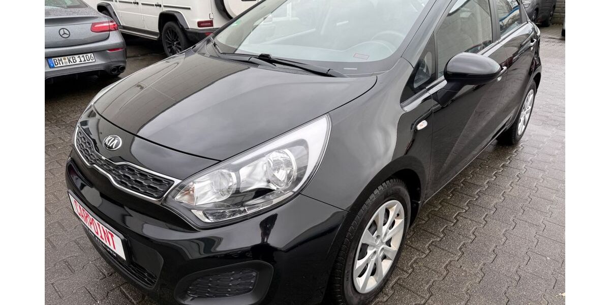 Kia Rio 113.000 km 5.950 &euro; Brühl 50321