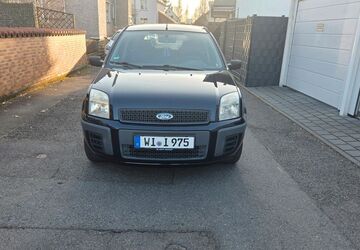 Ford Fusion 157.500 km 2.600 &euro; Mainz-Kastel 55252