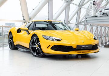 Ferrari 296 GTB 13.585 km 289.950 &euro; Utrecht 