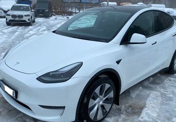 Tesla Model Y 58.563 km 33.990 &euro; Hamburg 22047