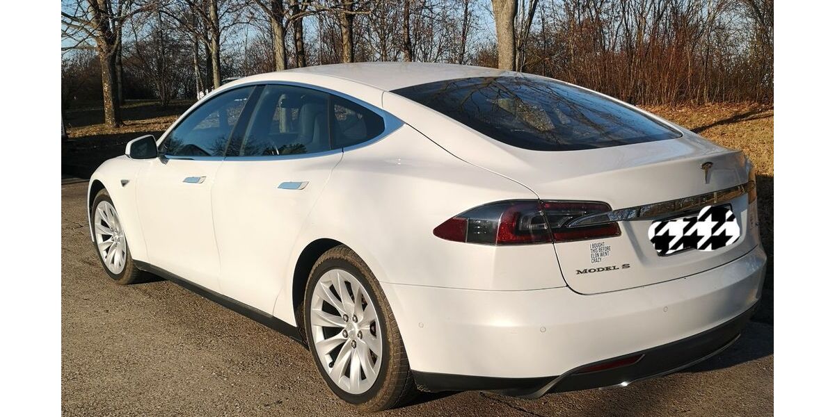 Tesla Model S 150.000 km 17.500 &euro; Erfurt 99099