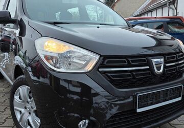 Dacia Dokker 65.600 km 11.900 &euro; Zwenkau 04442
