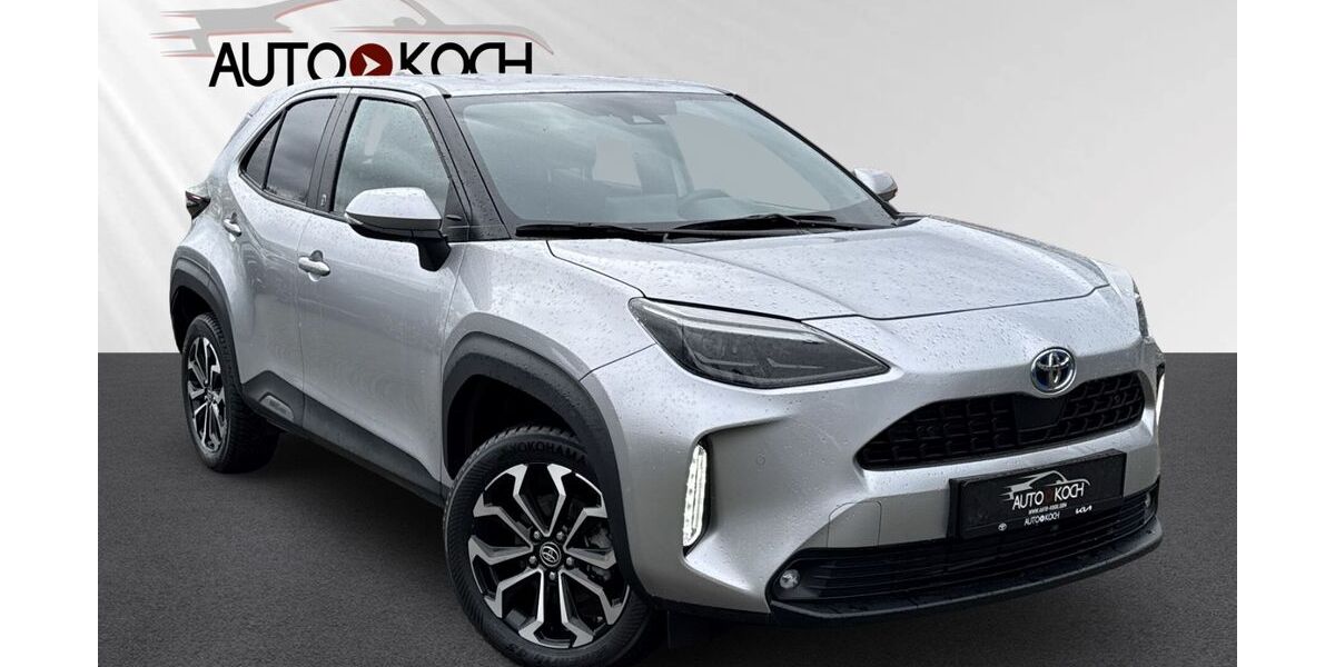 Toyota Yaris Cross 13.651 km 27.990 &euro; Eschweiler 52249