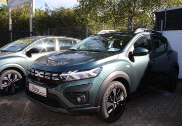 Dacia Sandero 8.900 km 17.900 &euro; Rheinbach 53359