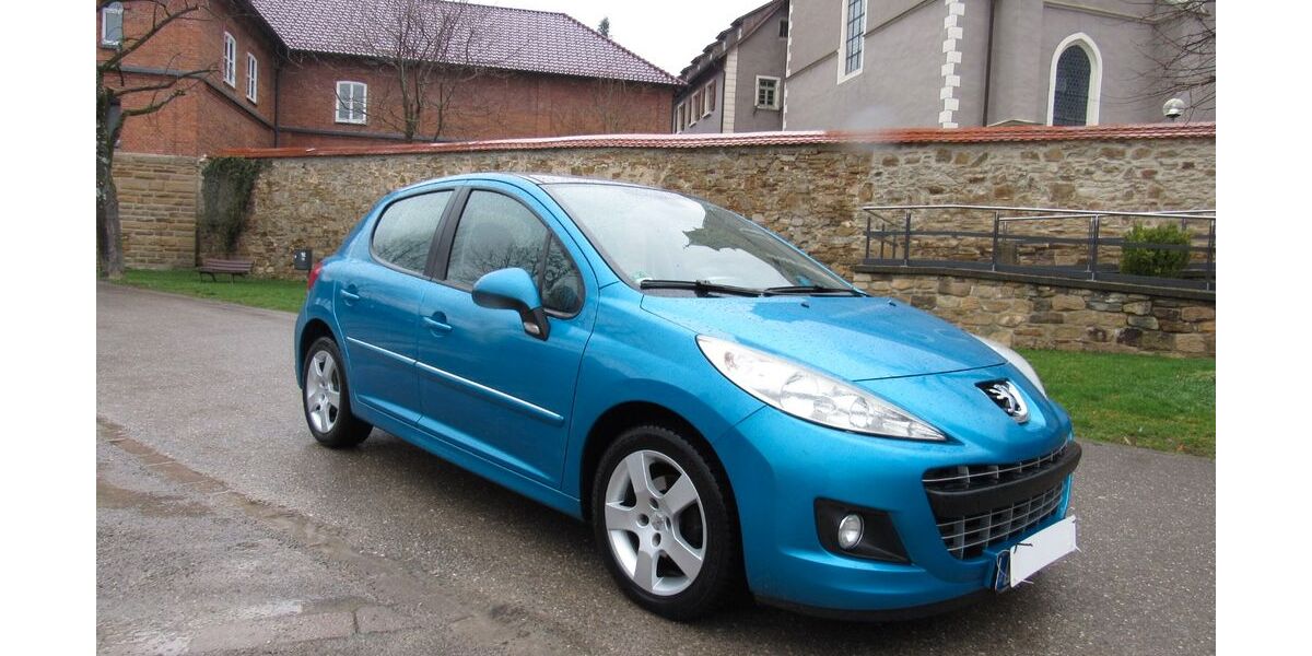 Peugeot 207 183.000 km 4.999 &euro; Hechingen 72379