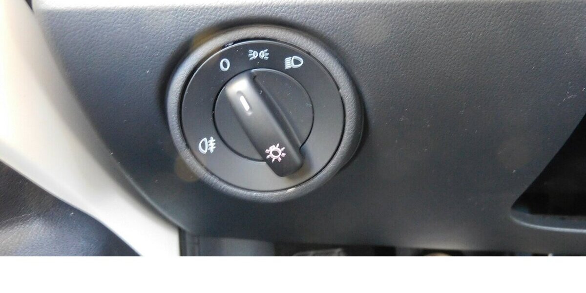 VW up! 1.0 Move MPI BMT 4Trg Klima Radio 27.100 km 11.990 &euro; Vordorf 38533
