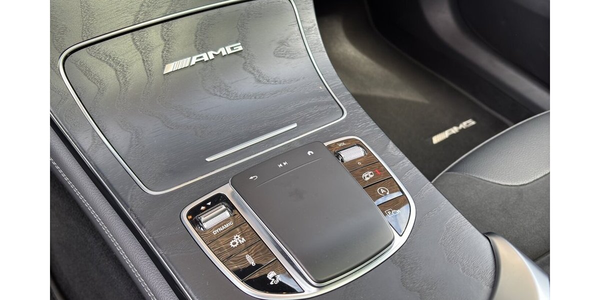 Mercedes-Benz GLC 63 AMG 4M MBUX Pano Driver´s Burm 360° Perf-AG 54.928 km 54.400 &euro; Wuppertal 42327