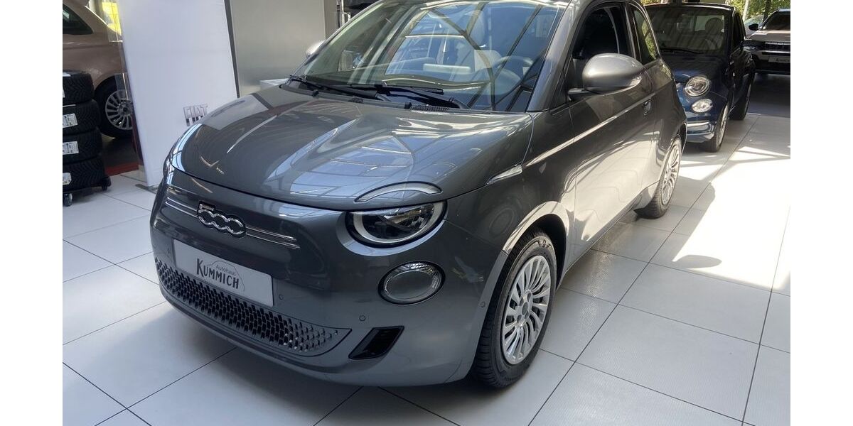 Fiat 500e 11.000 km 22.990 &euro; Aalen-Dauerwang 73457