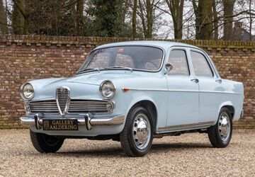 Alfa Romeo Giulietta 6.430 km 26.500 &euro; AP / Brummen 