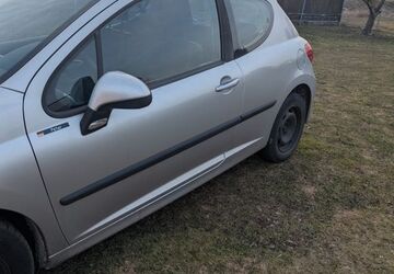 Peugeot 207 155.000 km 1.499 &euro; Nauen 14641
