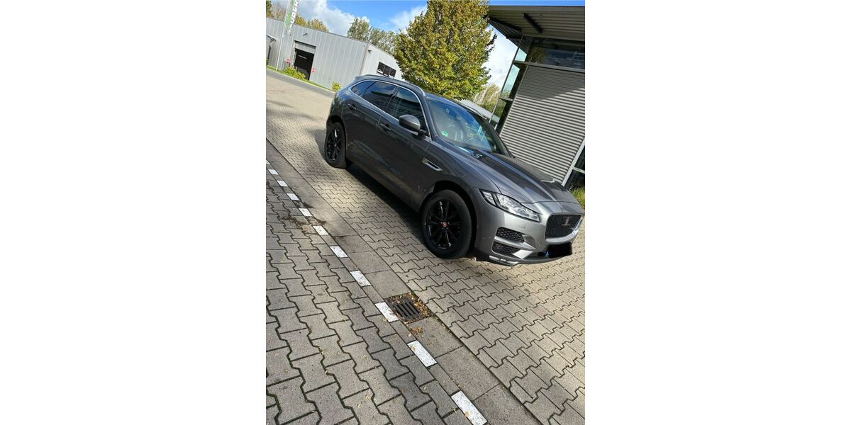 Jaguar F-Pace 89.600 km 25.500 &euro; Bremen 28325
