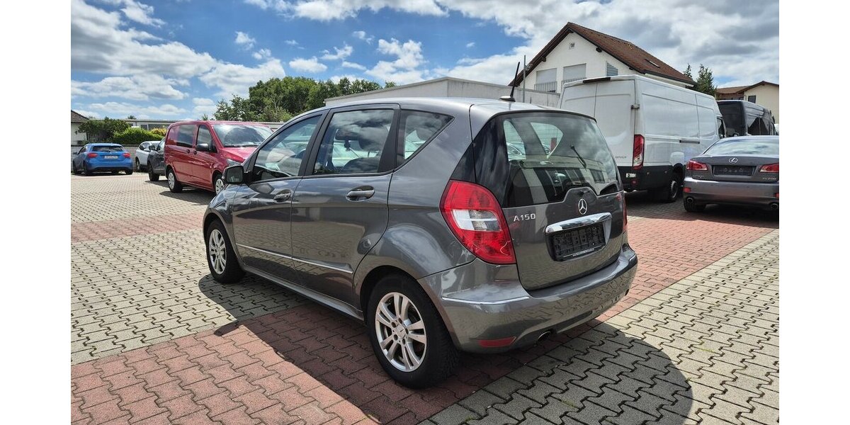 Mercedes-Benz A 150 Automatik, Klima 143.000 km 1.990 &euro; Rodgau 63110