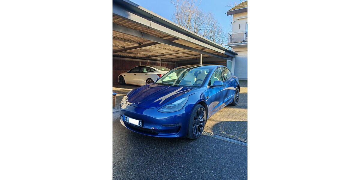 Tesla Model 3 29.330 km 31.500 &euro; Karlsruhe 76139