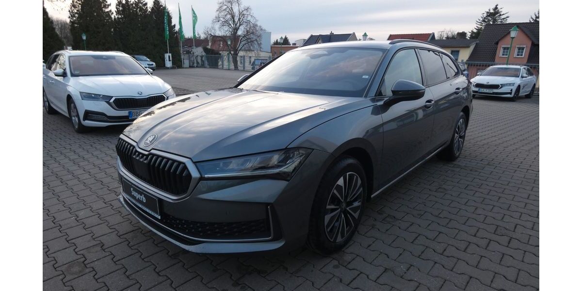 Skoda Superb 1.255 km 47.750 &euro; Bernburg 06406