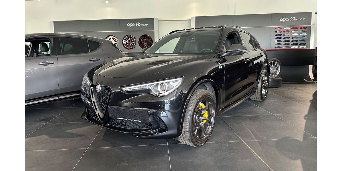 Alfa Romeo Stelvio 34.497 km 58.990 &euro; München 81827