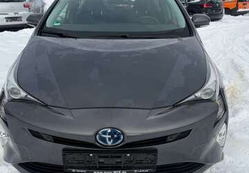 Toyota Prius 106.000 km 14.990 &euro; Pohlheim 35415