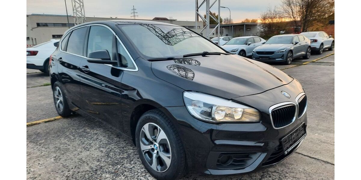 BMW 216 137.000 km 7.900 &euro; Amberg 92224