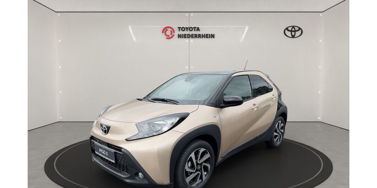 Toyota Aygo (X) 3.000 km 17.880 &euro; Krefeld 47809