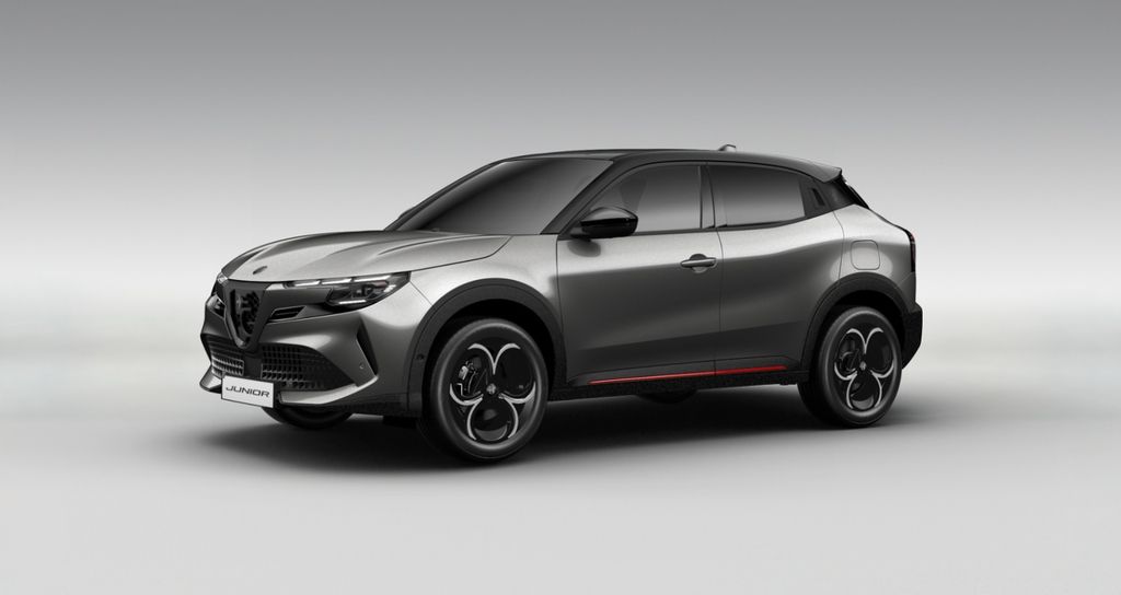 Alfa Romeo Junior 2.500 km 29.990 &euro; Ingolstadt 85053