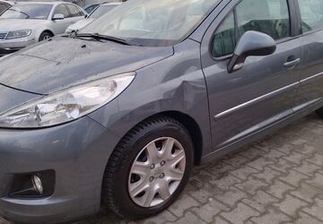Peugeot 207 141.000 km 1.990 &euro; Diepoldshofen 88299