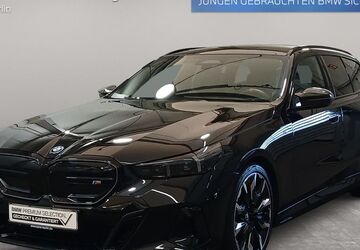 BMW i5 28.246 km 78.900 &euro; Berlin 14057