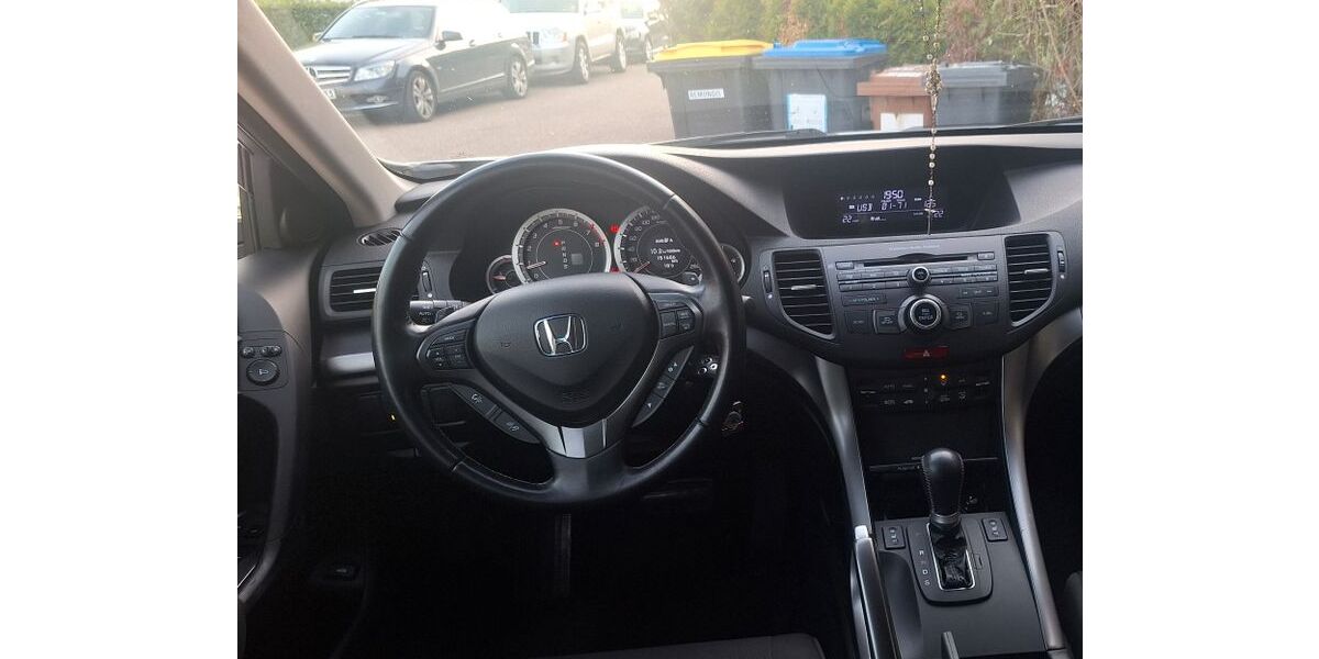 Honda Accord 170.000 km 10.500 &euro; Remshalden 73630