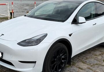 Tesla Model Y 51.000 km 37.900 &euro; Rhens 56321