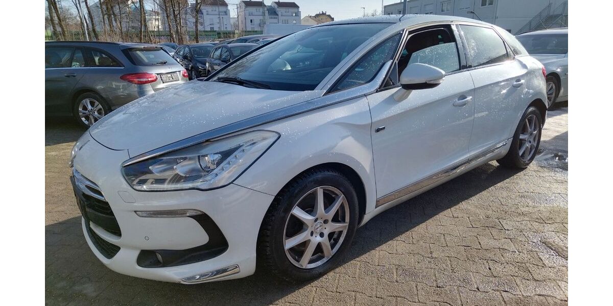 Citroen DS5 284.000 km 4.499 &euro; Diepoldshofen 88299