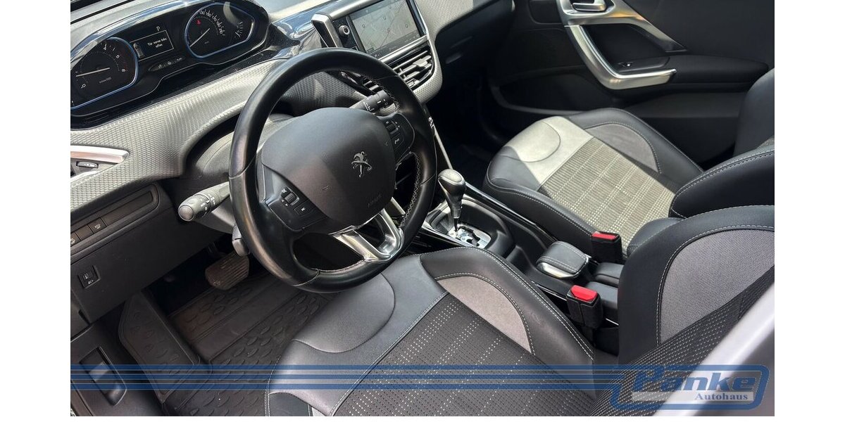 Peugeot 2008 Allure*AHK*Navi*Car-play*SHZ*LED*Tempo* 103.785 km 10.890 &euro; Berlin 13187