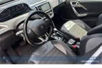 Peugeot 2008 Allure*AHK*Navi*Car-play*SHZ*LED*Tempo* 103.785 km 10.890 &euro; Berlin 13187