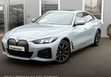 BMW i4 21.265 km 53.590 &euro; Ahaus 48683