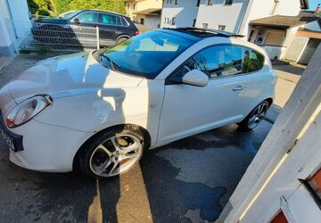 Alfa Romeo MiTo 212.452 km 3.100 &euro; Heldenstein 84431