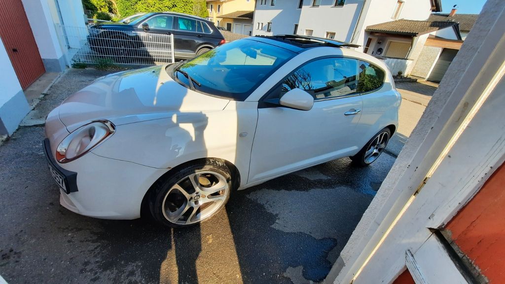 Alfa Romeo MiTo 212.452 km 3.100 &euro; Heldenstein 84431