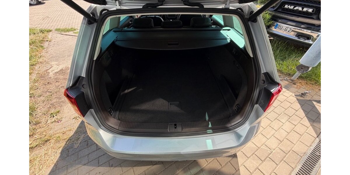 VW Passat Variant 2.0 TDI DSG AHK Highline 162.000 km 15.499 &euro; Rudolstadt 07407