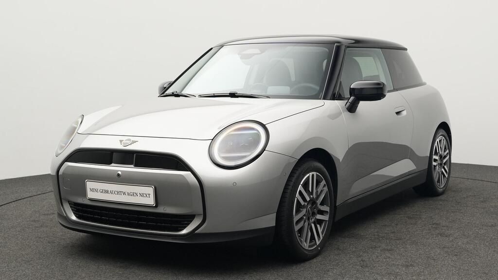 Mini Cooper E 8.583 km 29.706 &euro; 