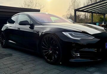 Tesla Model S 41.900 km 33.999 &euro; Fredersdorf 15370