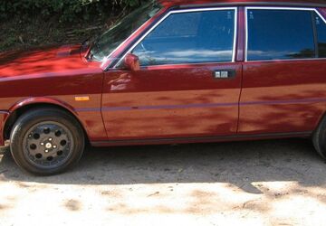 Lancia Delta 94.430 km 11.500 &euro; Fränkisch - Crumbach 64407