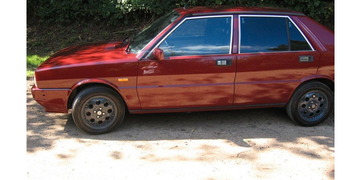 Lancia Delta 94.430 km 11.500 &euro; Fränkisch - Crumbach 64407