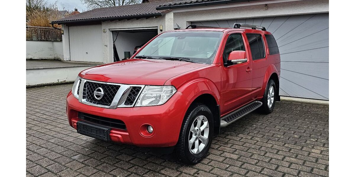 Nissan Pathfinder 209.000 km 10.500 &euro; Ravensburg 88214