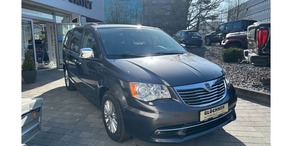 Lancia Voyager 169.318 km 16.950 &euro; Dresden 01109