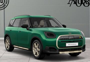 Mini Countryman SE (Cooper) 3.672 km 42.370 &euro; Gerlingen 70839