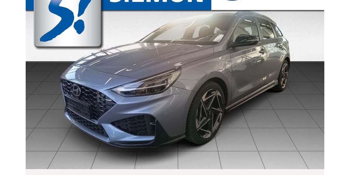 Hyundai i30 23.477 km 24.630 &euro; Ibbenbüren 49479