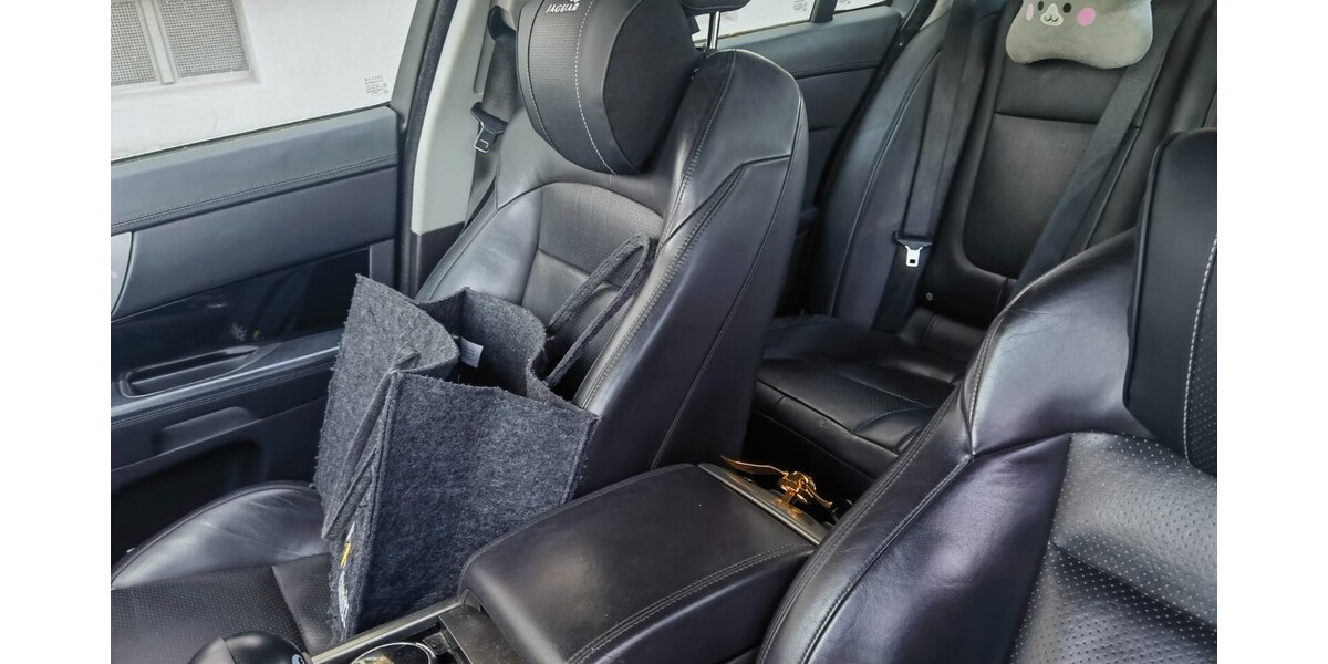 Jaguar XF 220.000 km 6.000 &euro; Cottbus 03046